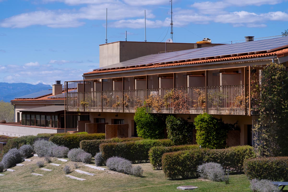 Hotel Mas Salagros con Sivana colchones y bases