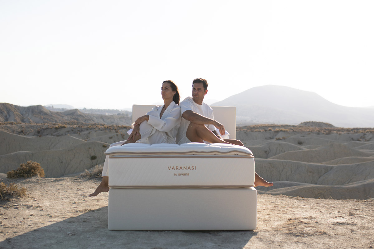 Divan SIvana Sharma sostenible